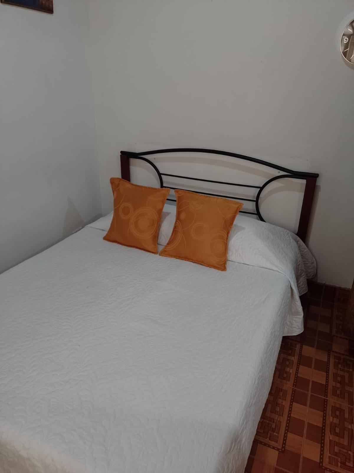 Habitaciones C&S Bogotá Extérieur photo