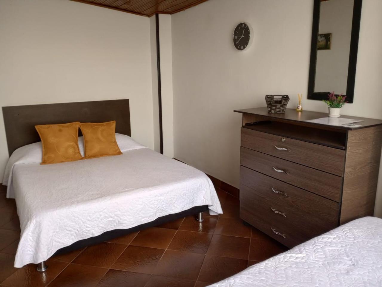 Habitaciones C&S Bogotá Extérieur photo